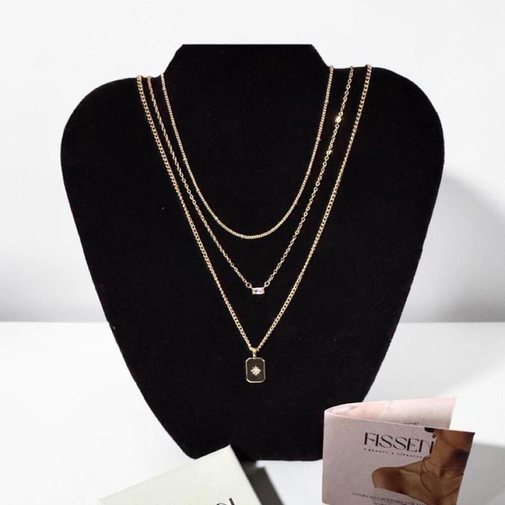 Fissen gold starburst layered necklace delicate